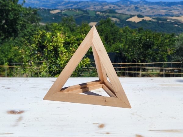 Tetraedro in legno - Solido Platonico fatto a mano
